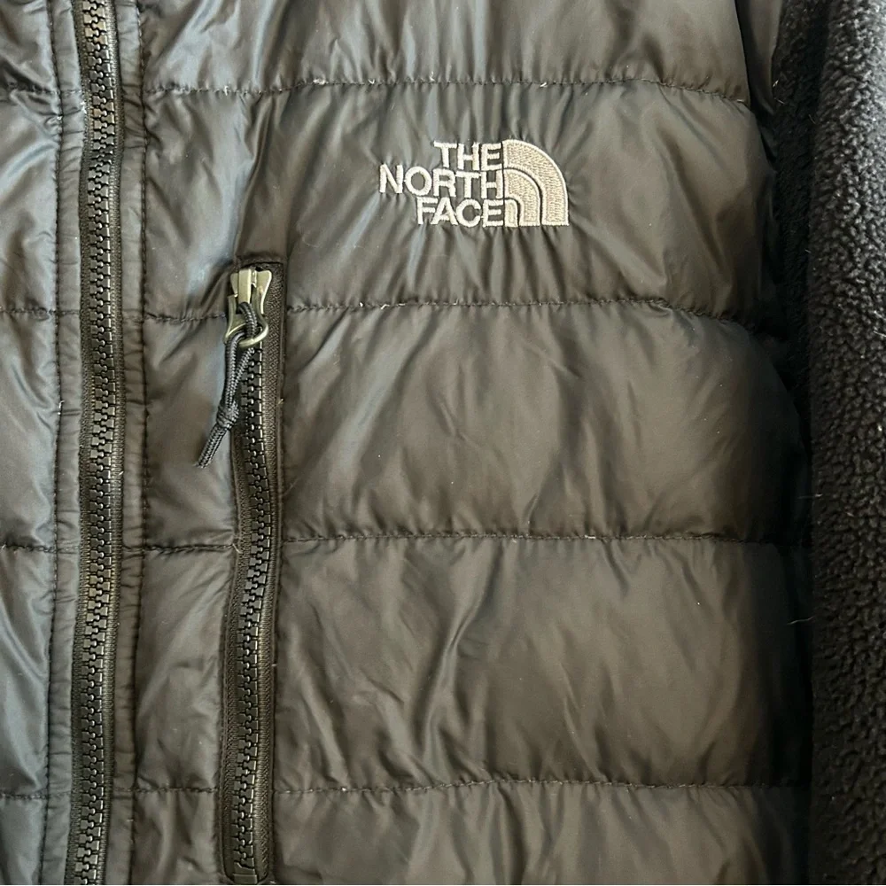 North Face Men's 550 Black Fleece/Puffer Polartec with down jacket size small - Picture 2 of 13